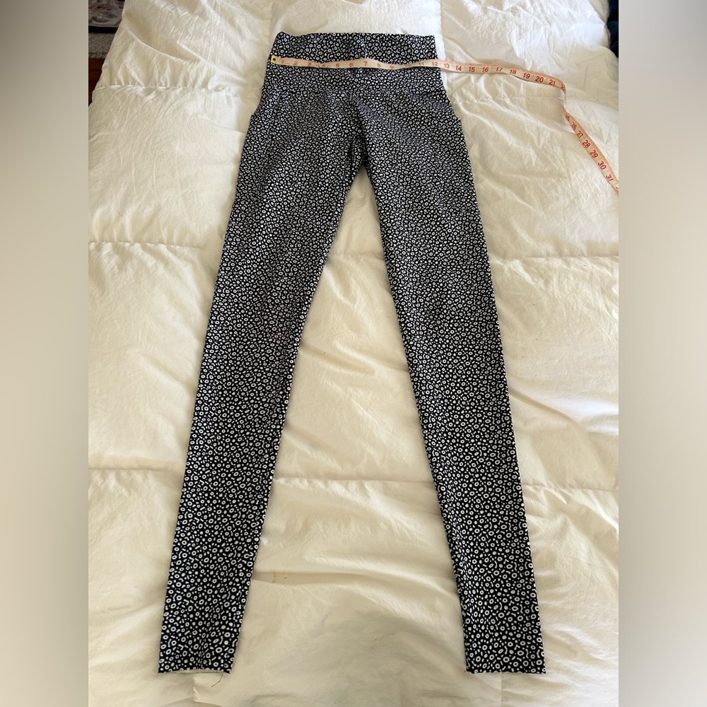 Waterlust spotted eagle ray leggings S